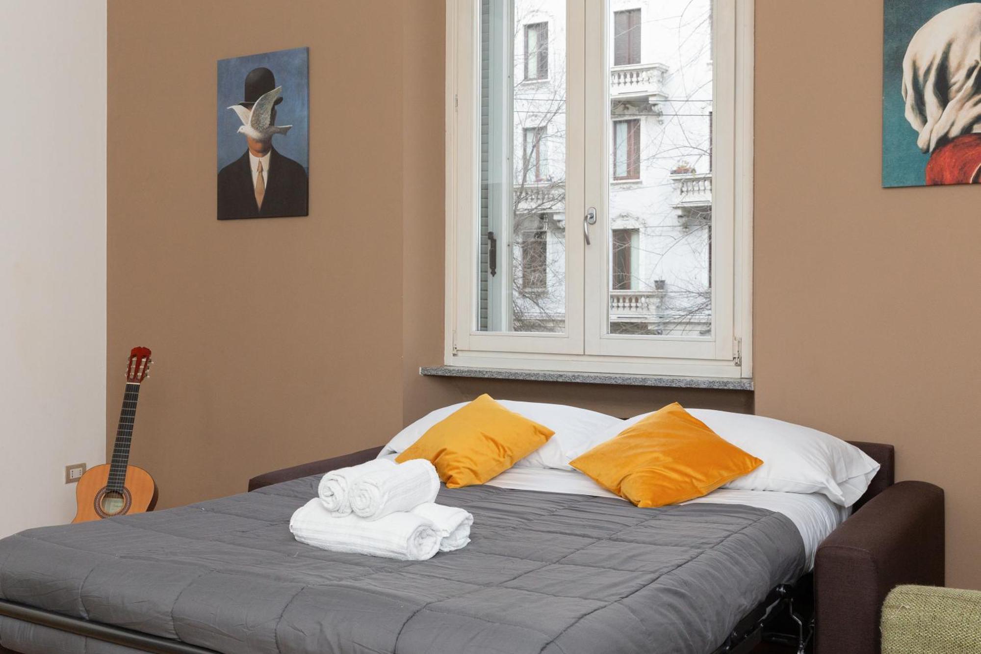 Free Parking Exclusive Apartment Magritte Style Milano Exterior foto